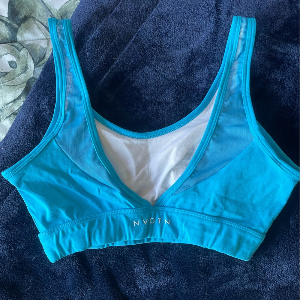 NVGTN Vibrant Blue Sports Bra